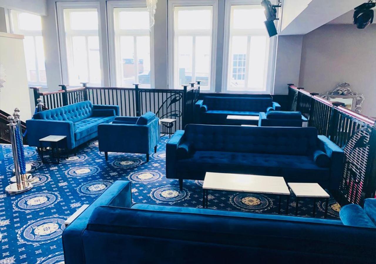 Queens Hotel Нюпорт Екстериор снимка