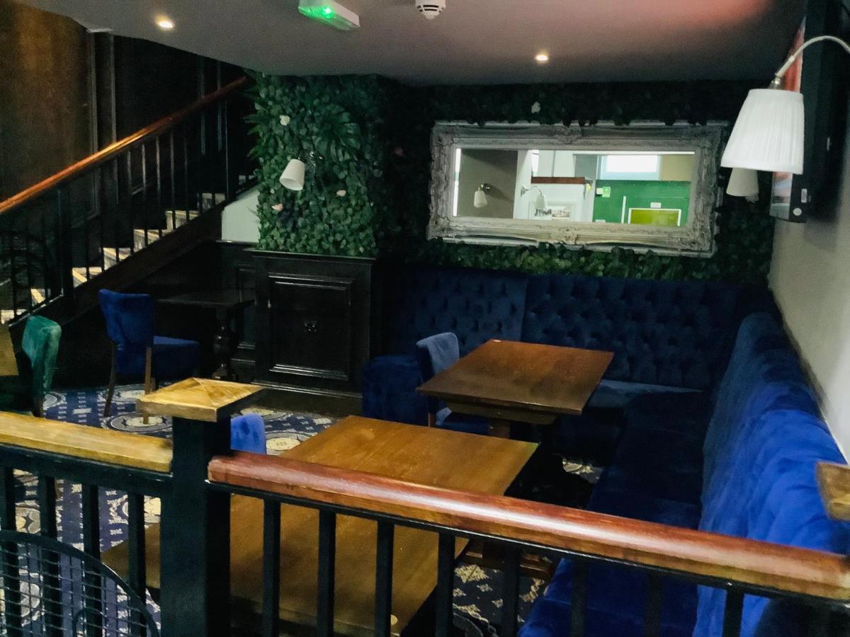 Queens Hotel Нюпорт Екстериор снимка